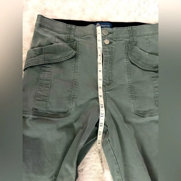 DEMOCRACY WOMENS "AB"SOLUTION SKYRISE CARGO PANTS - Picture 10 of 13
